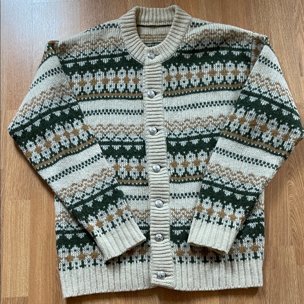 Men's Large Fair Isle Sweater - Green and Tan Unbranded